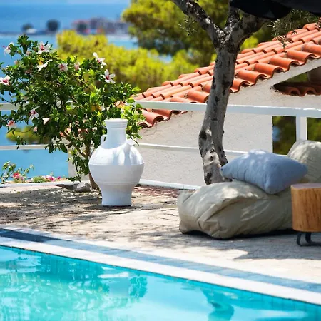 Akra Morea & Residences