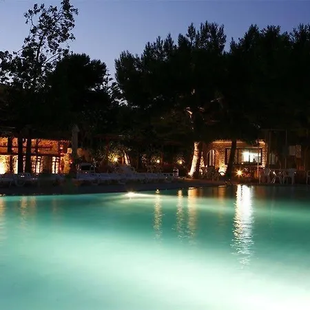 Hotel Akra Morea Hotel & Residences