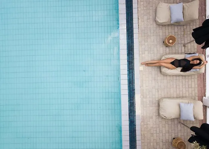 Akra Morea Hotel & Residences 2*