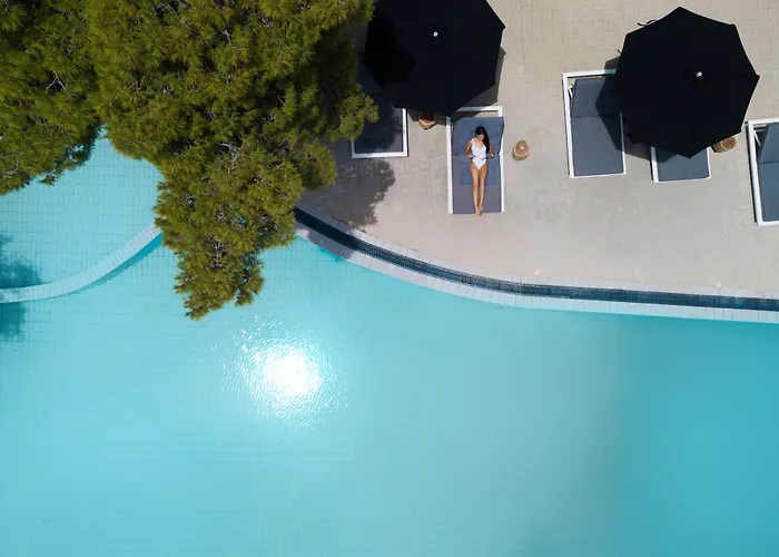 Akra Morea Hotel & Residences Hotel