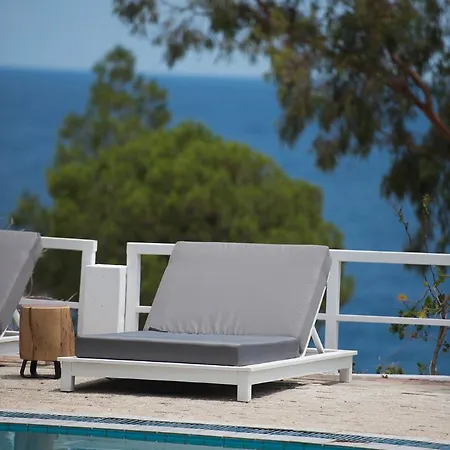 Akra Morea & Residences Hotel