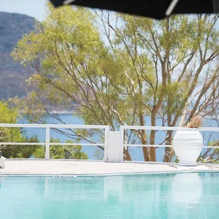 Akra Morea & Residences Hotel 2*