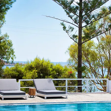 Akra Morea & Residences Hotell