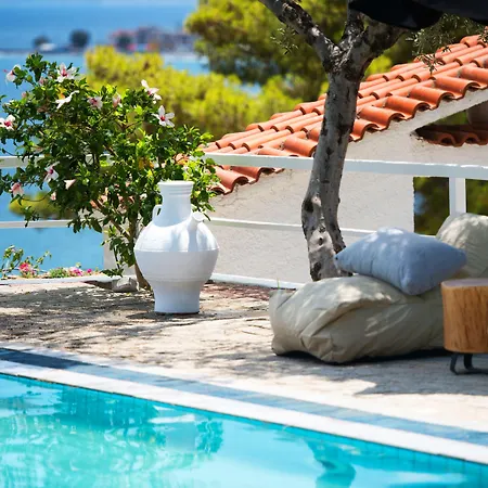 Akra Morea & Residences Monemvasía