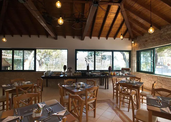 Akra Morea Hotel & Residences 2*