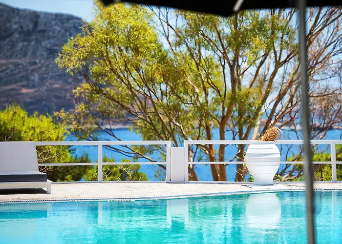 Akra Morea Hotel & Residences 2* Monemvasia