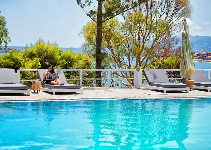 Hotel Akra Morea Hotel & Residences 2*