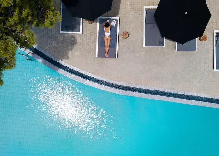 Akra Morea Hotel & Residences Hotel